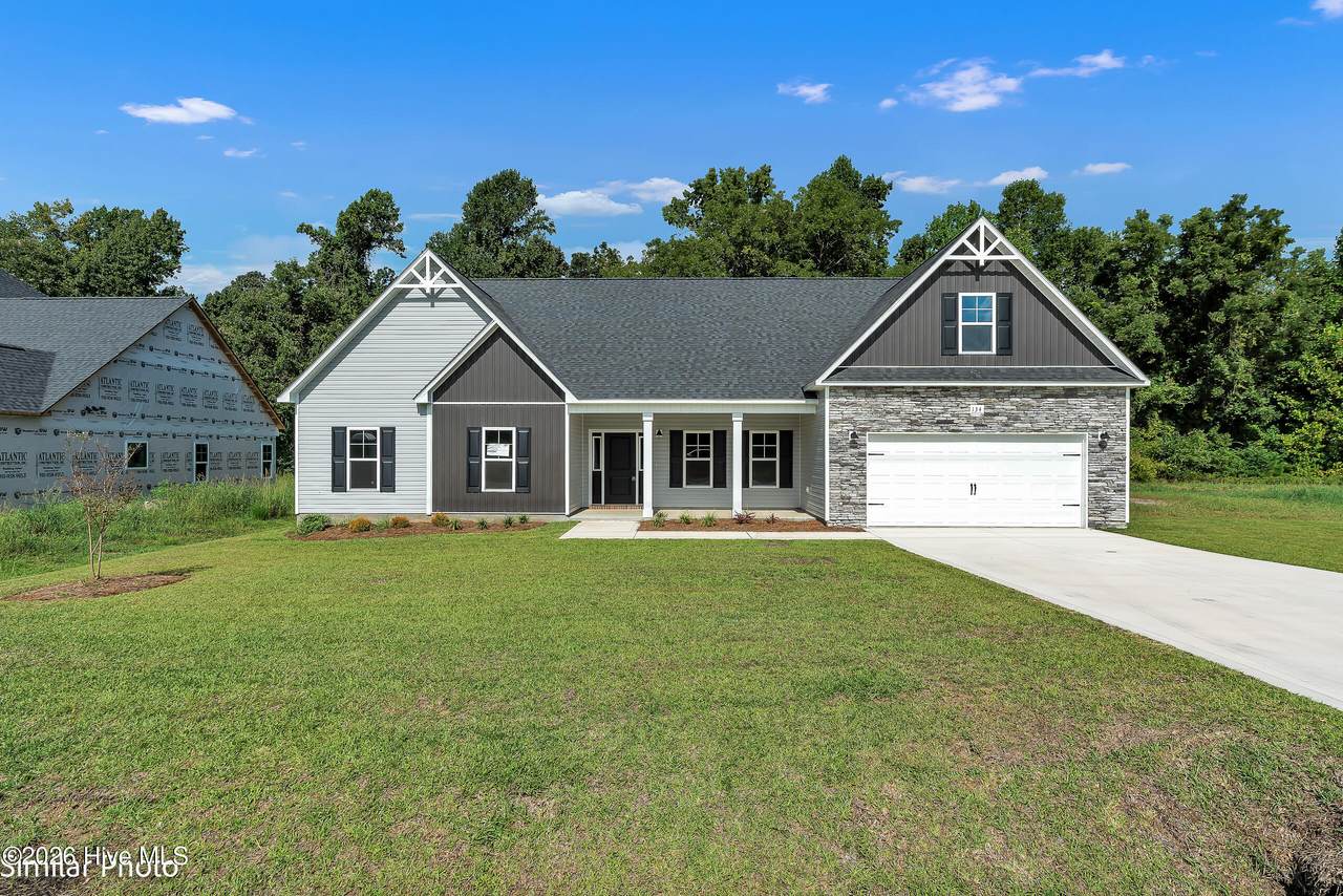 146 Woodford Drive - Photo 1