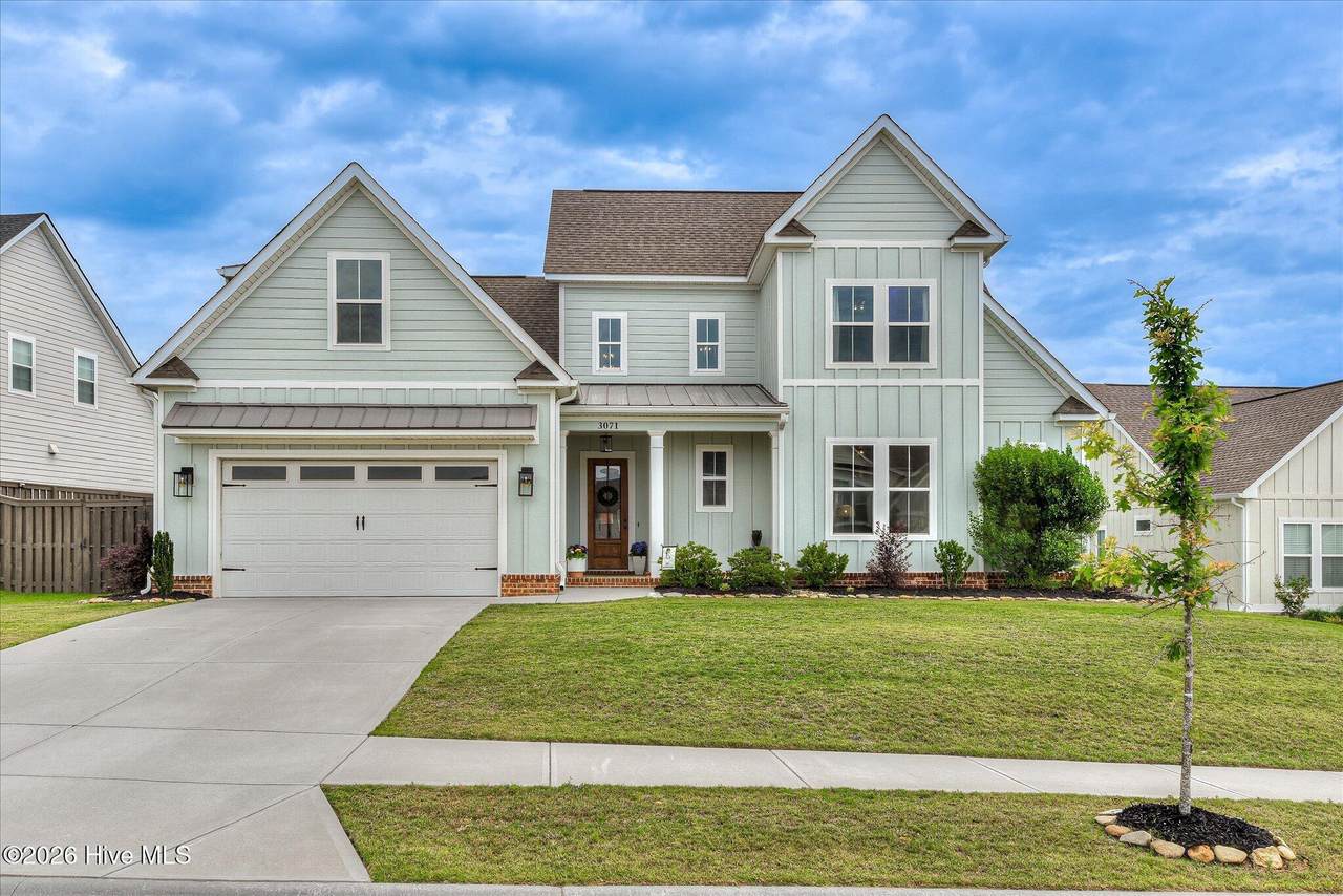 3071 Rosewood Drive - Photo 1