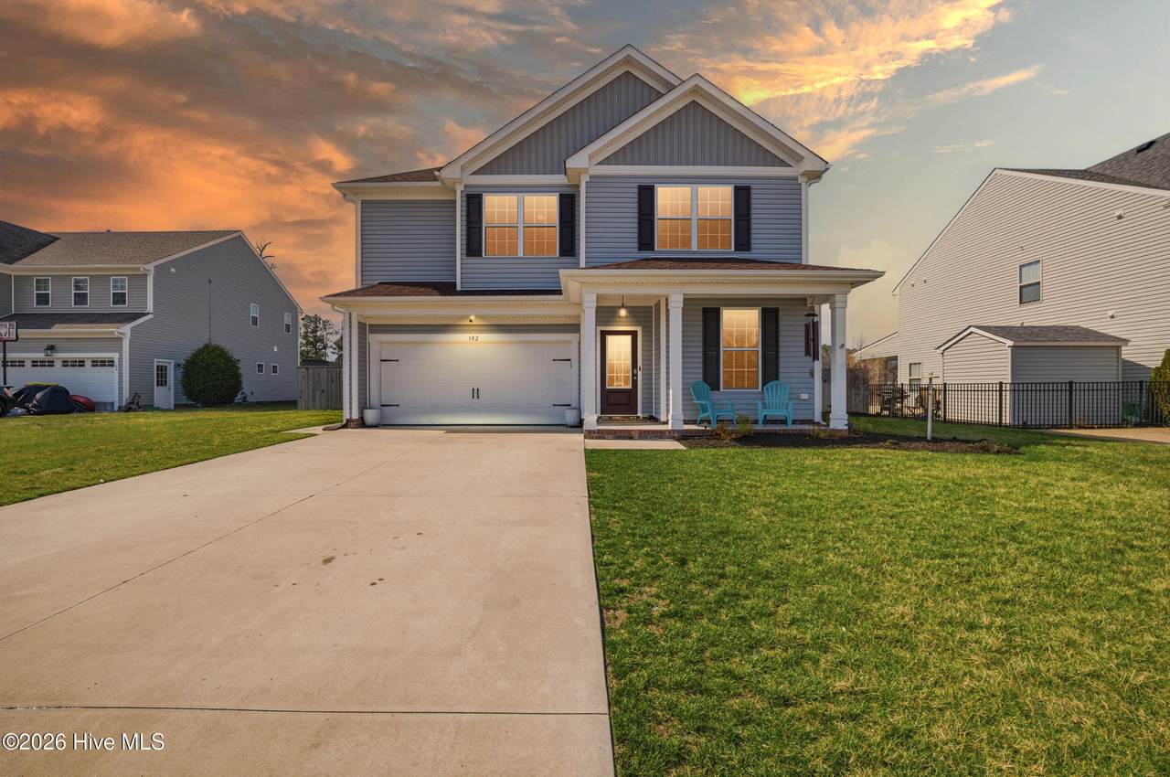 102 Oak Bend Court - Photo 1