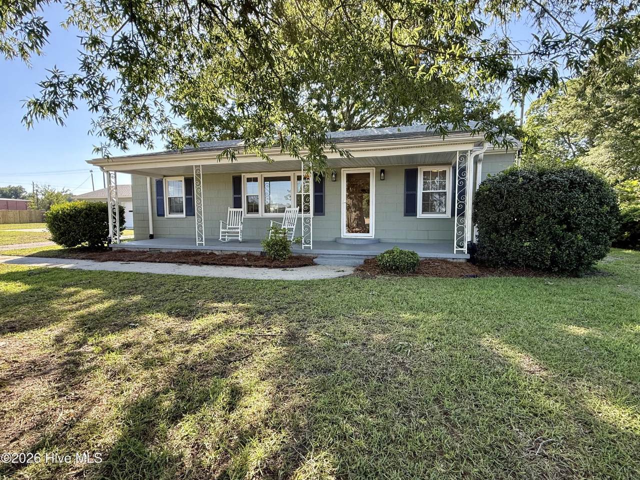 161 Walhurst Avenue - Photo 1