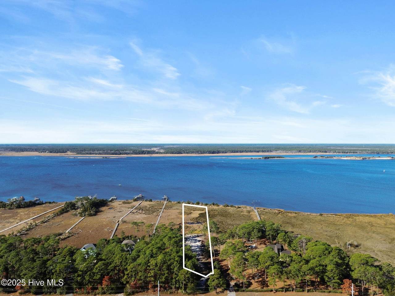 8120 River Road - Photo 1