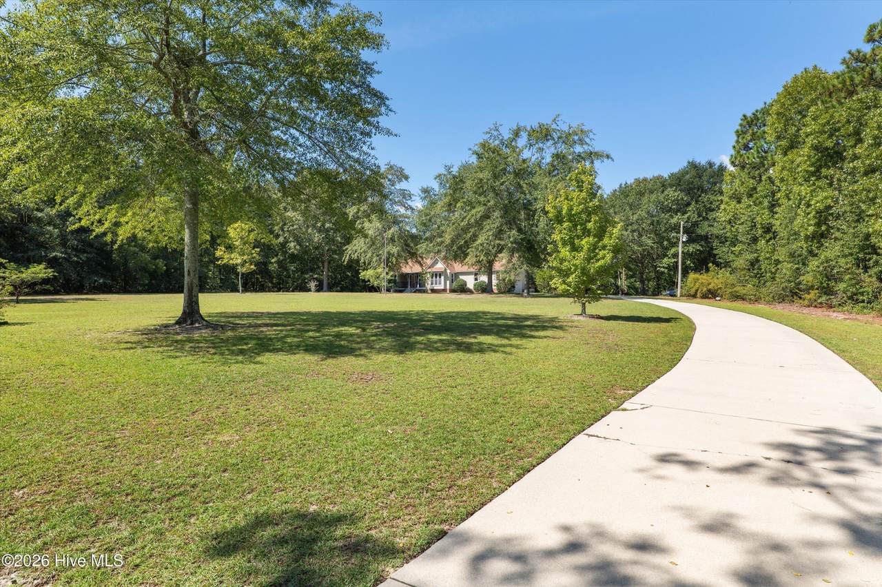 822 Woodland Drive - Photo 1
