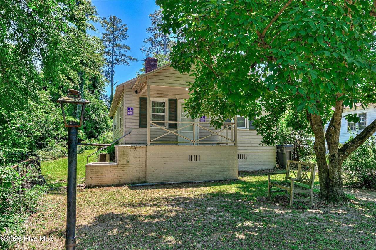 2806 Royal Street - Photo 1
