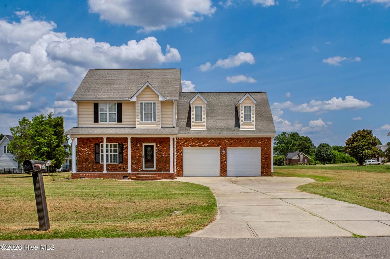 400 Cedar Lake Lane - Photo 1