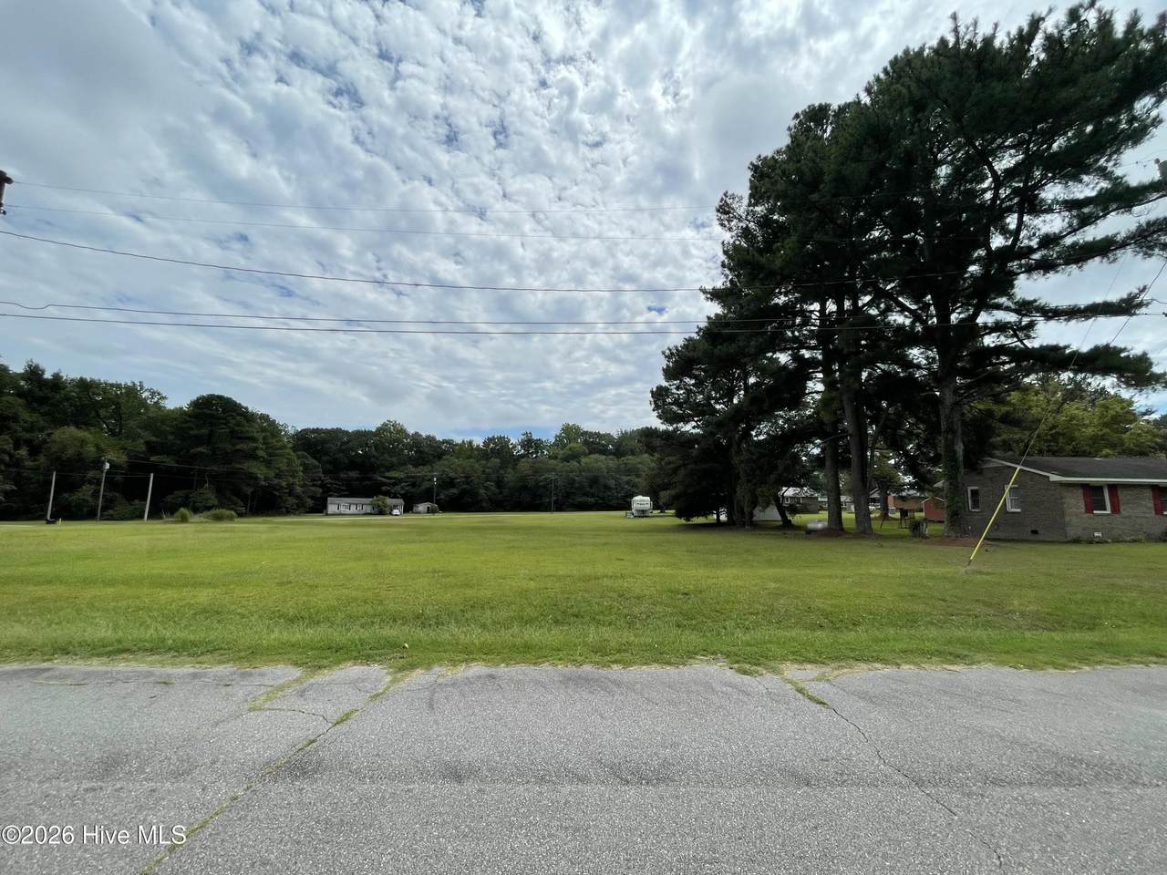 133 Circle Drive - Photo 1