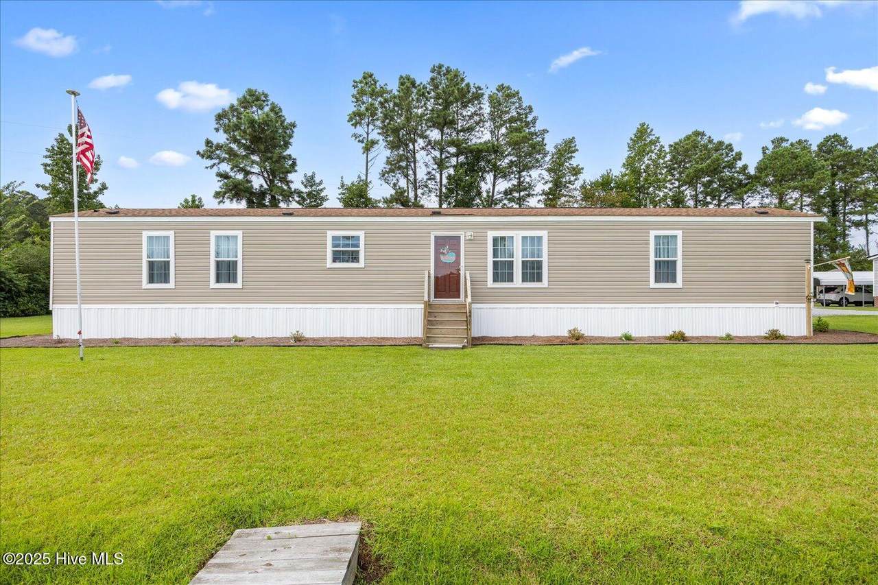 446 Chicken Neck Road - Photo 1