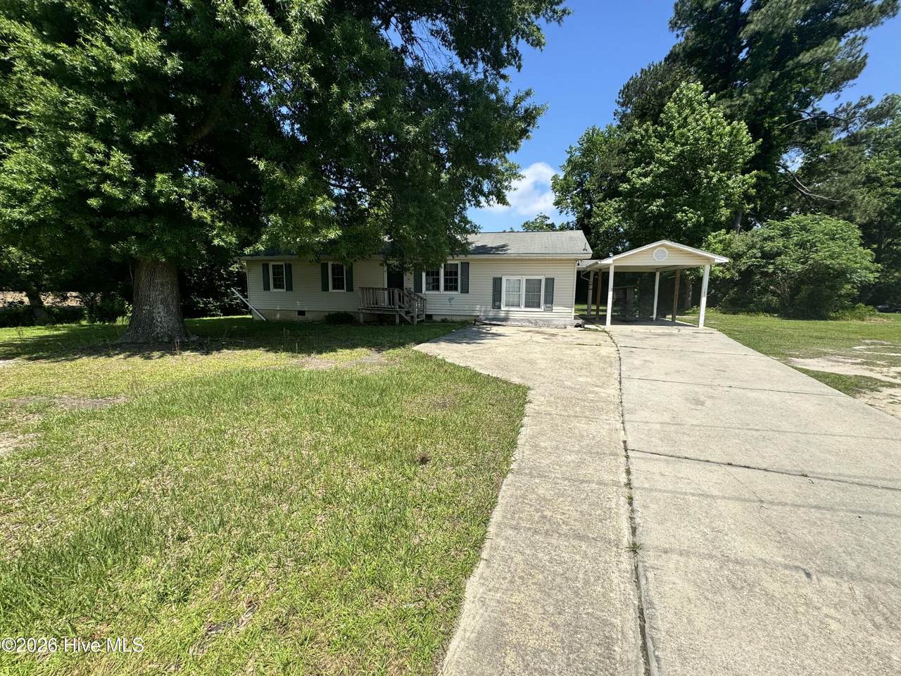 165 Shaw Road - Photo 1