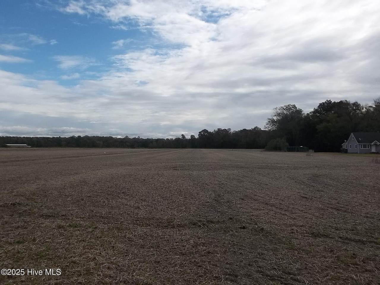 261 Old Swamp Road - Photo 1