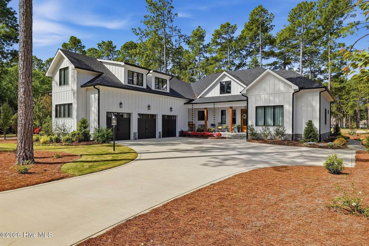 28 Augusta Drive - Photo 1