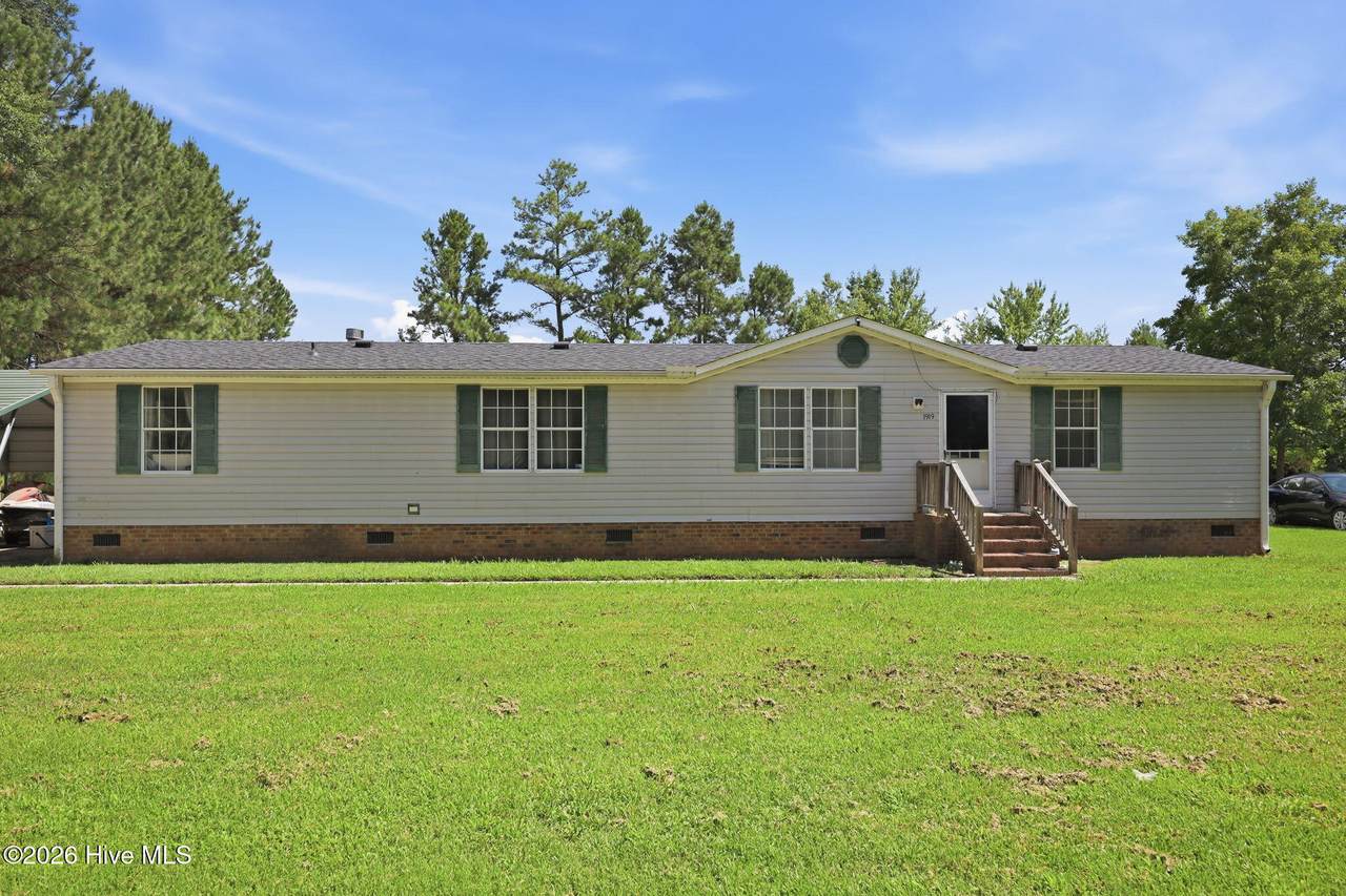 1919 Manning Road - Photo 1