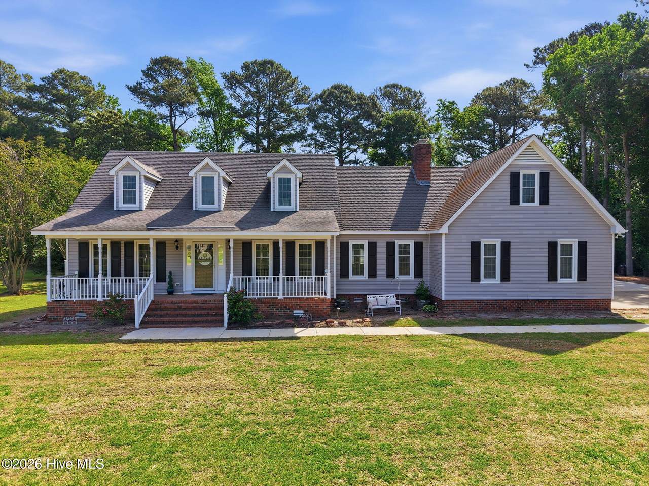 3163 Fox Run Circle - Photo 1