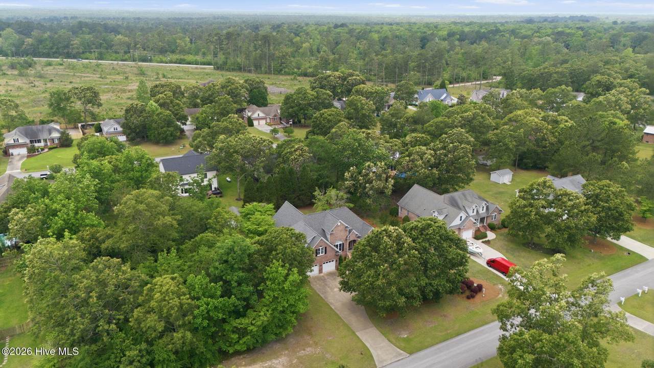 132 Quail Woods Drive - Photo 1