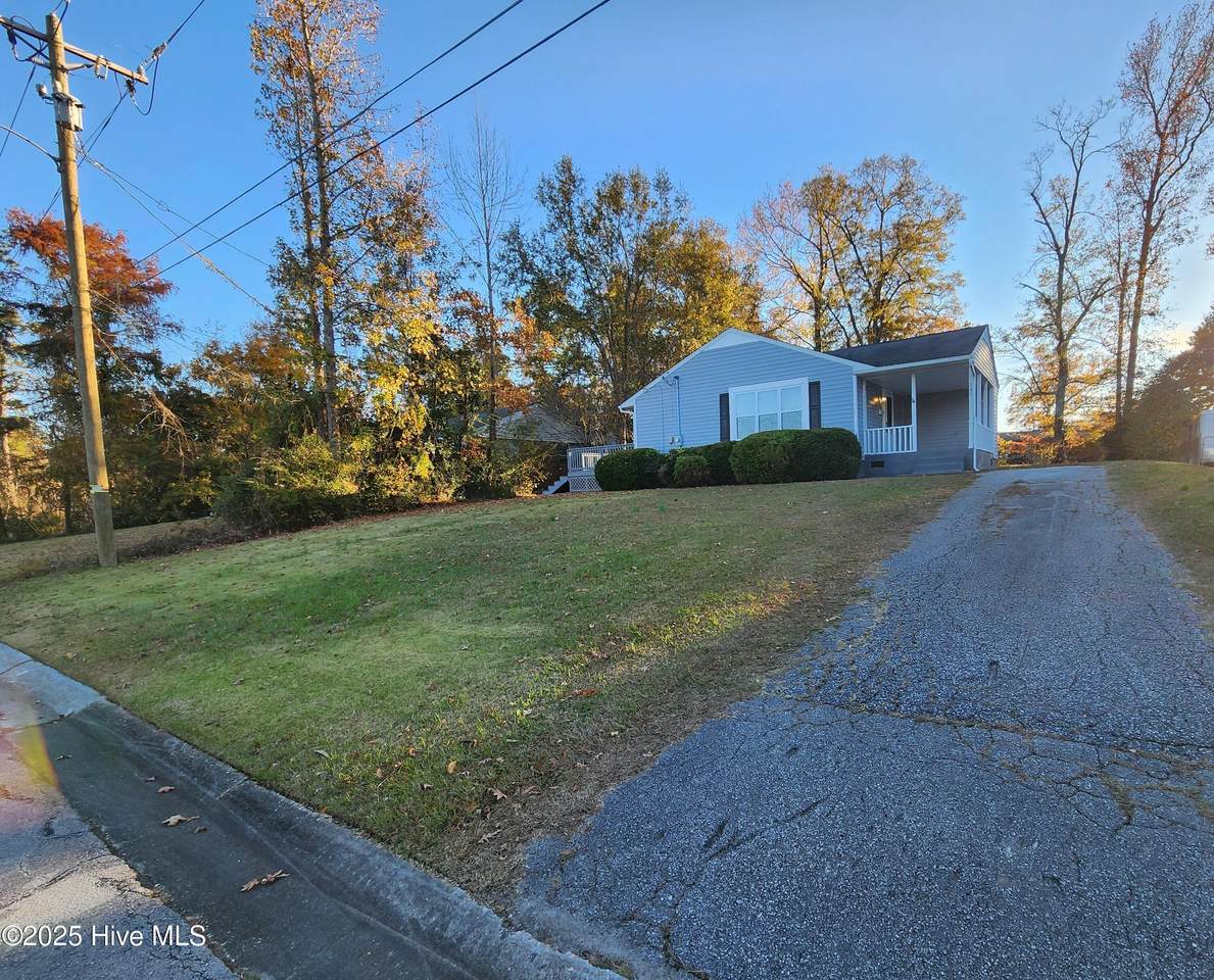 395 Maple Street - Photo 1