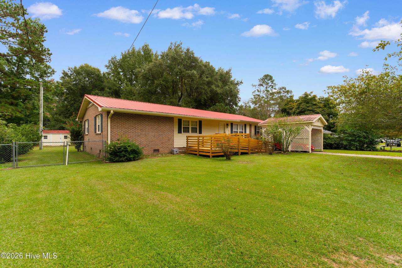 203 Elizabeth Street - Photo 1