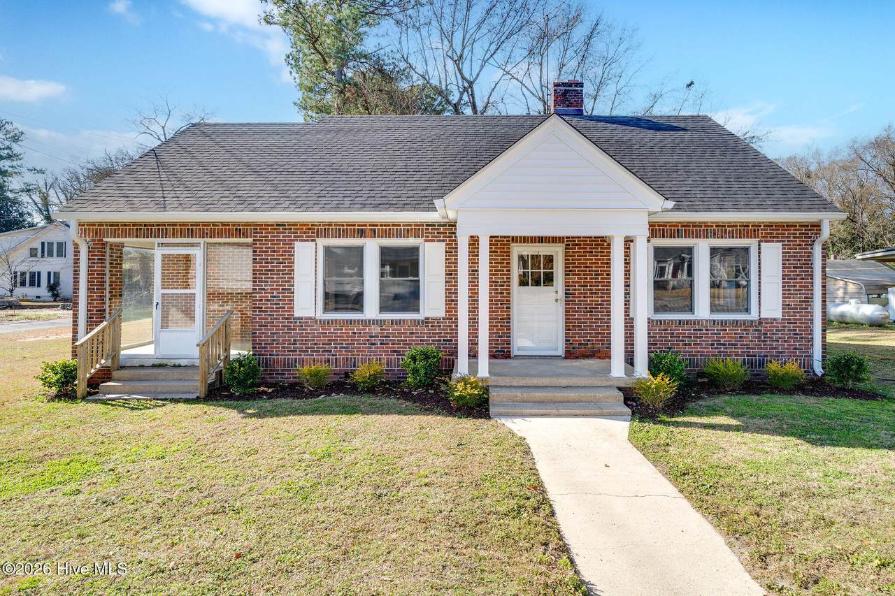 503 Pine Street - Photo 1