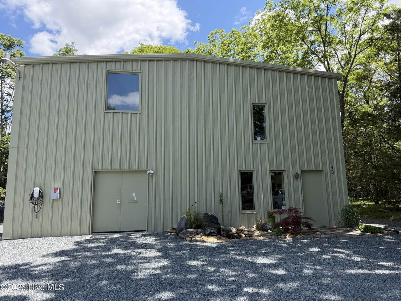 133 Vermont Avenue - Photo 1