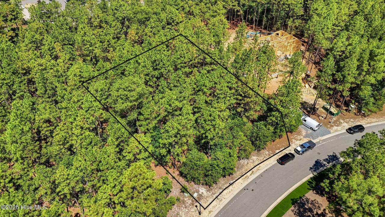 104 Brookfield Drive - Photo 1