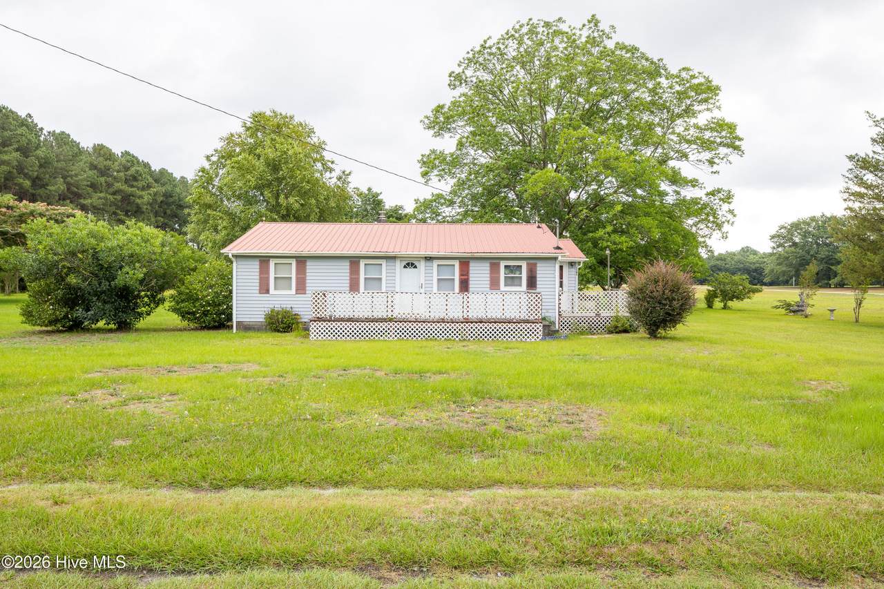 1181 Reedsford Road - Photo 1