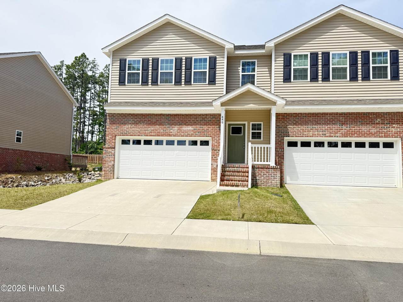 842 Ducks Landing - Photo 1