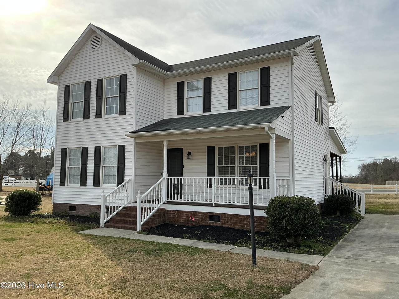 105 Carriage Court - Photo 1