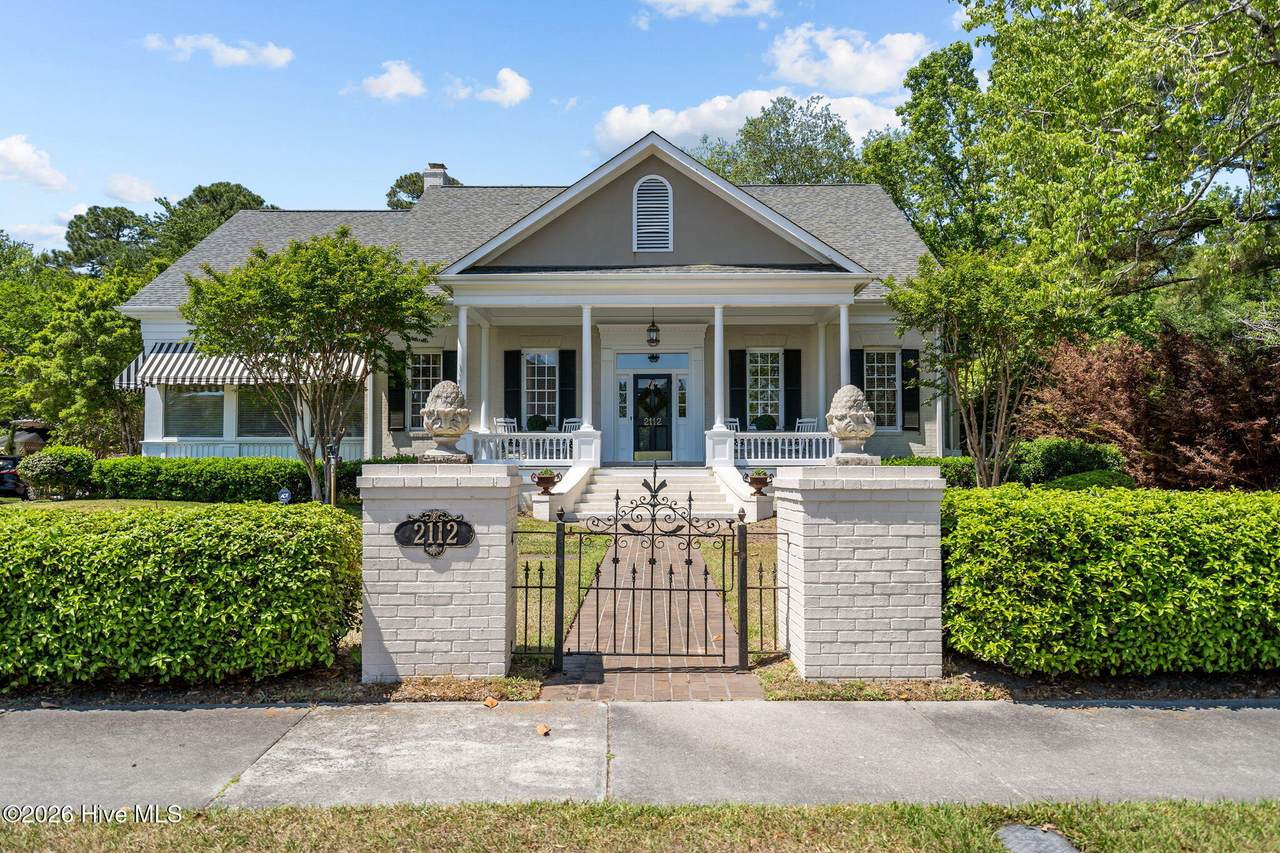 2112 Ascott Place - Photo 1