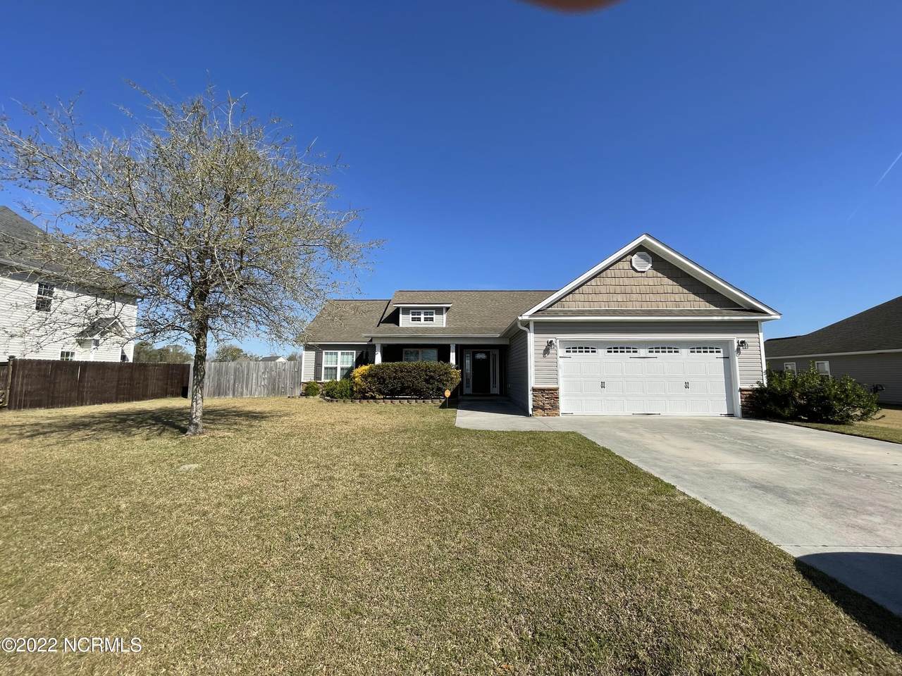 113 Cypress Manor Court - Photo 1
