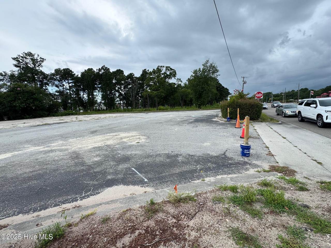 2726 Shipyard Boulevard - Photo 1