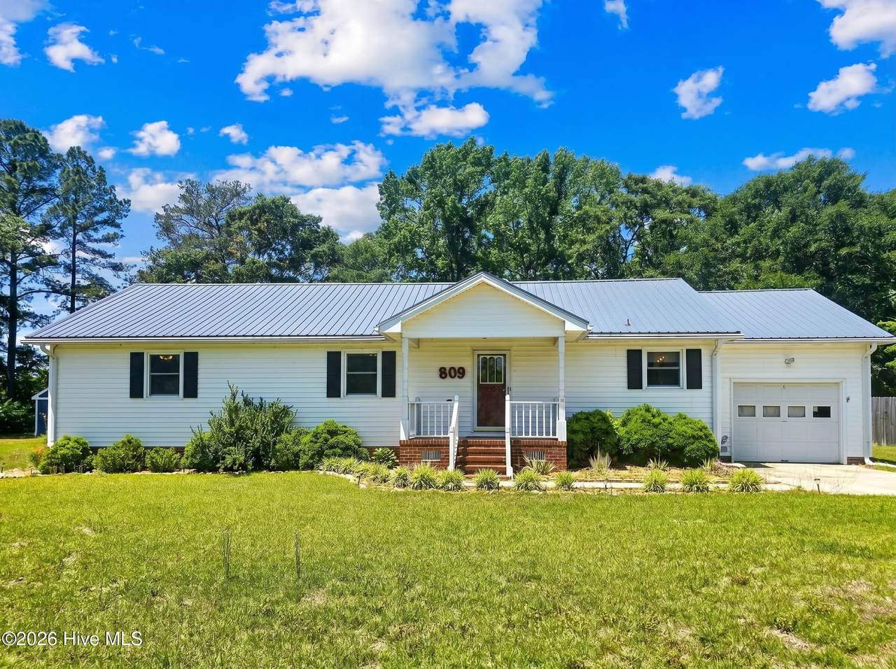 809 Sandy Ridge Road - Photo 1