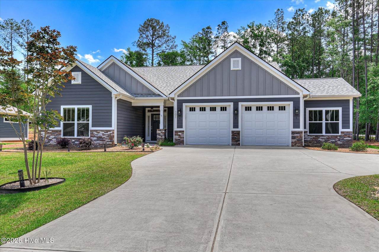 101 Arbor Lane - Photo 1