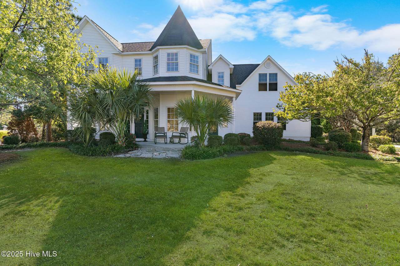 8119 Yellow Daisy Drive - Photo 1