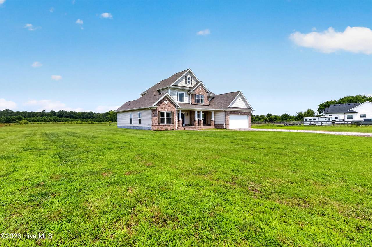 226 Bartlett Road - Photo 1