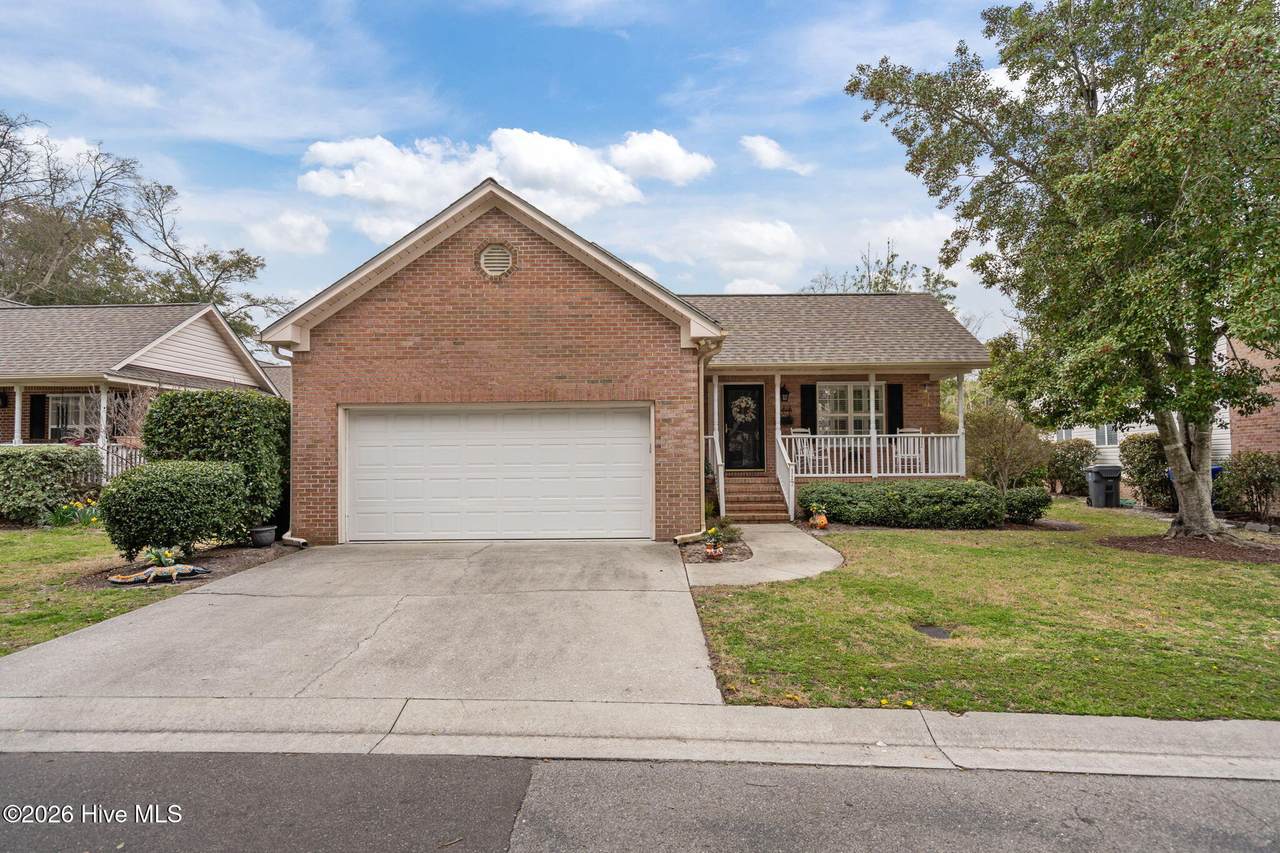 117 Lighthouse Drive - Photo 1
