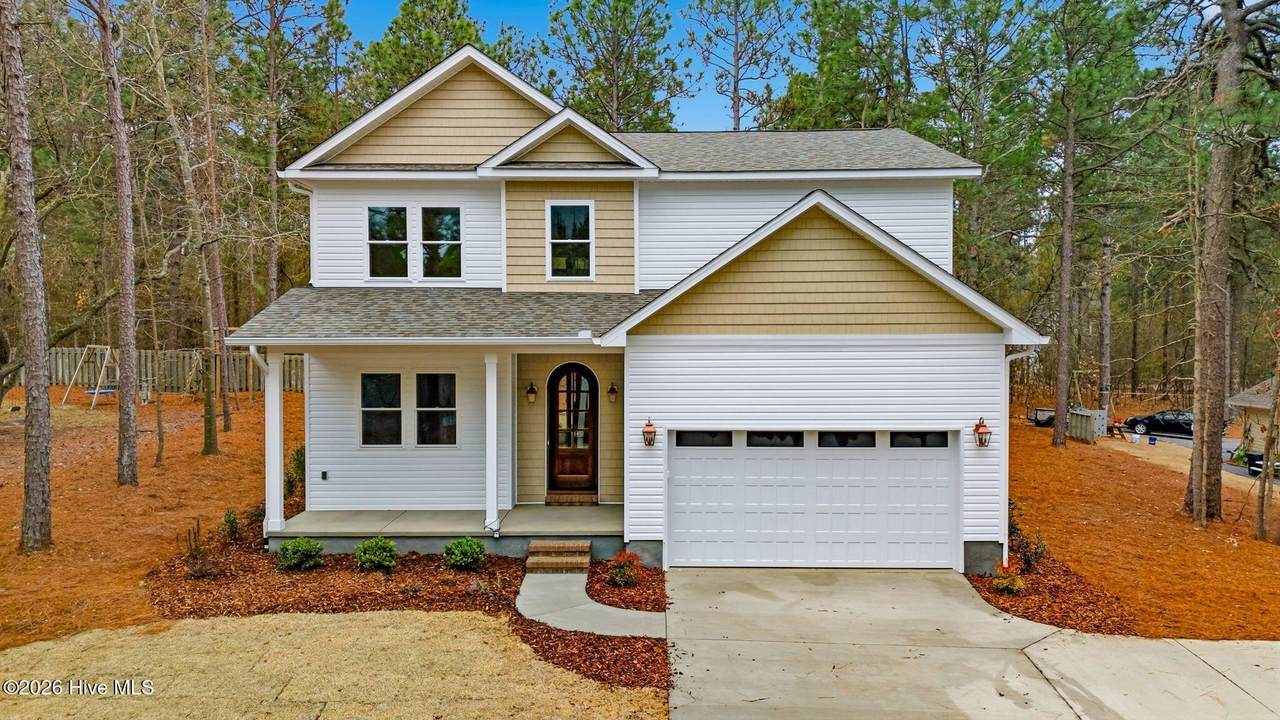 139 Lancashire Lane - Photo 1