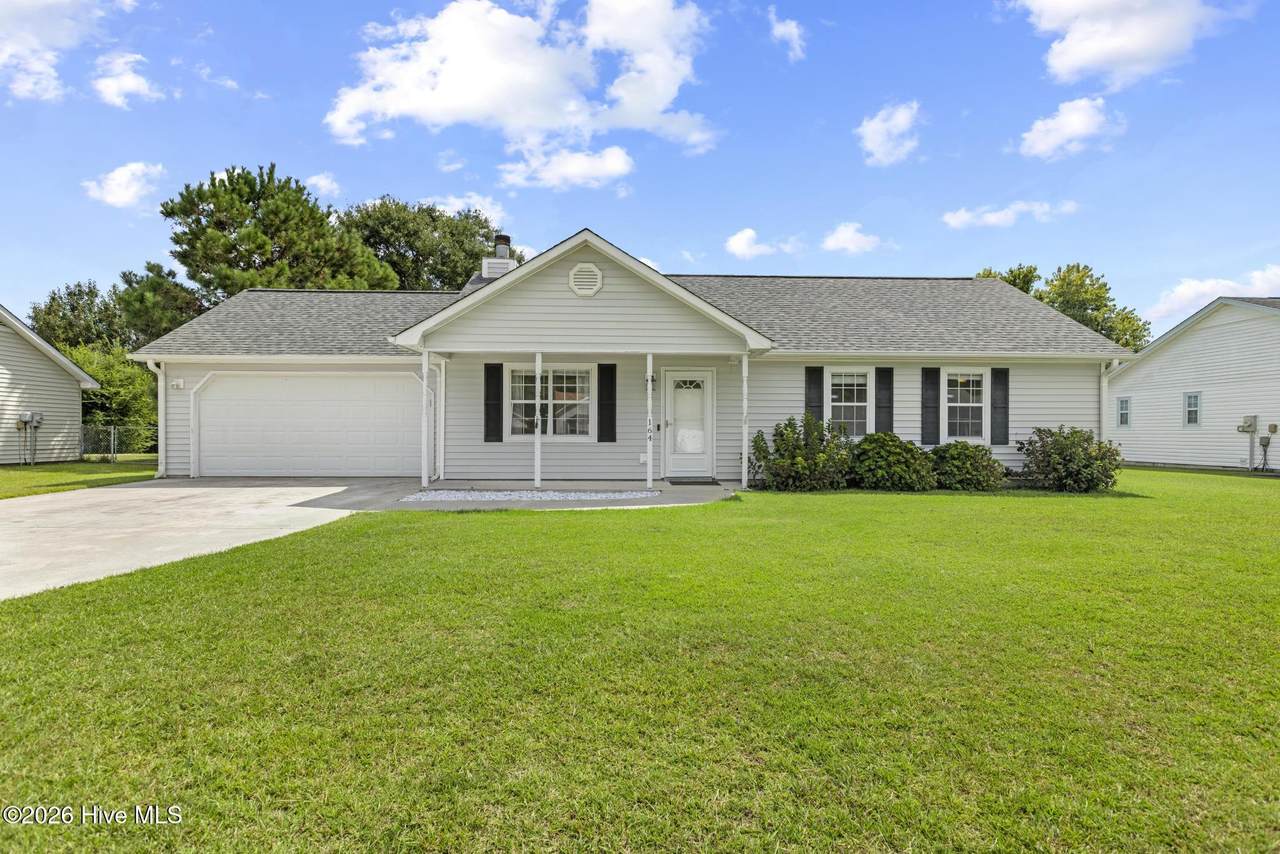 164 Glenwood Drive - Photo 1