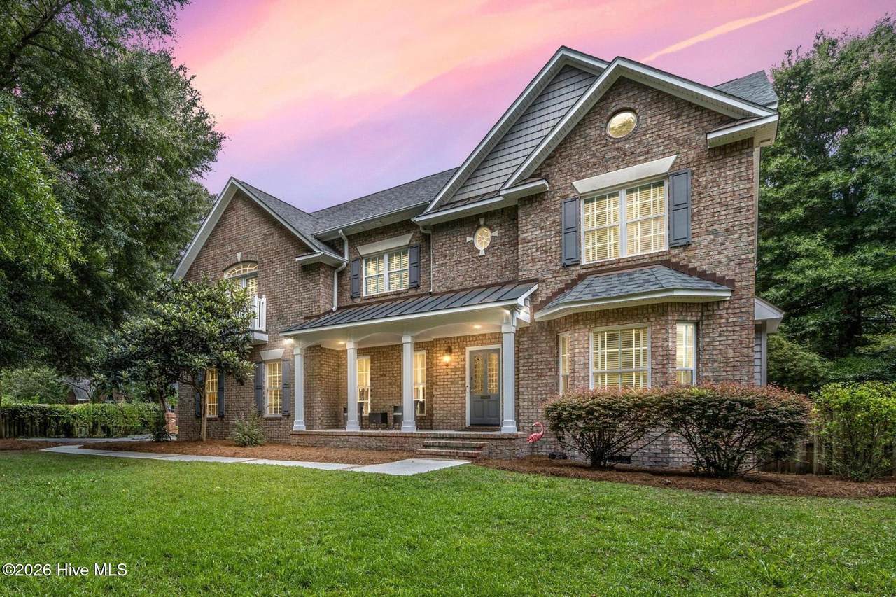 105 Francis Marion Drive - Photo 1