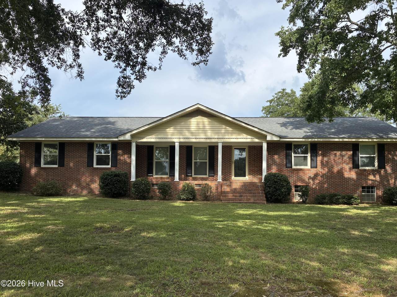 580 Goshen Street - Photo 1