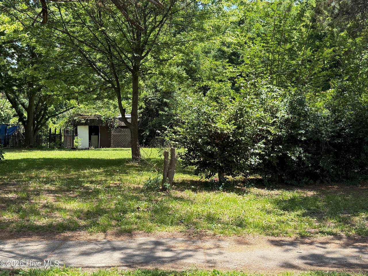 305 Granville Street - Photo 1