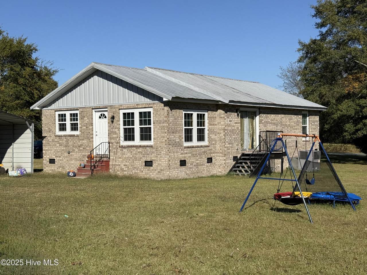 130 Fitzgerald Road - Photo 1