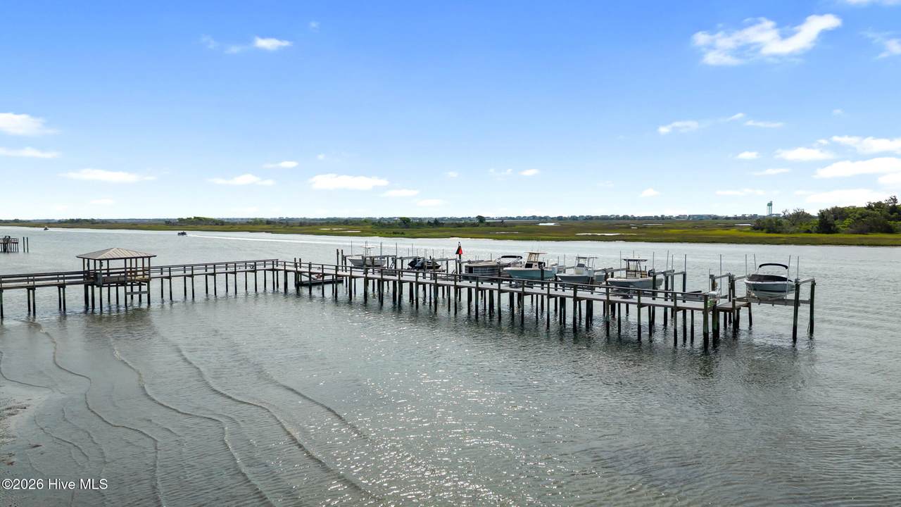https://bt-photos.global.ssl.fastly.net/ncreg/1280_boomver_1_8d75931867baea7203eb40720bc0c67f-2.jpg
