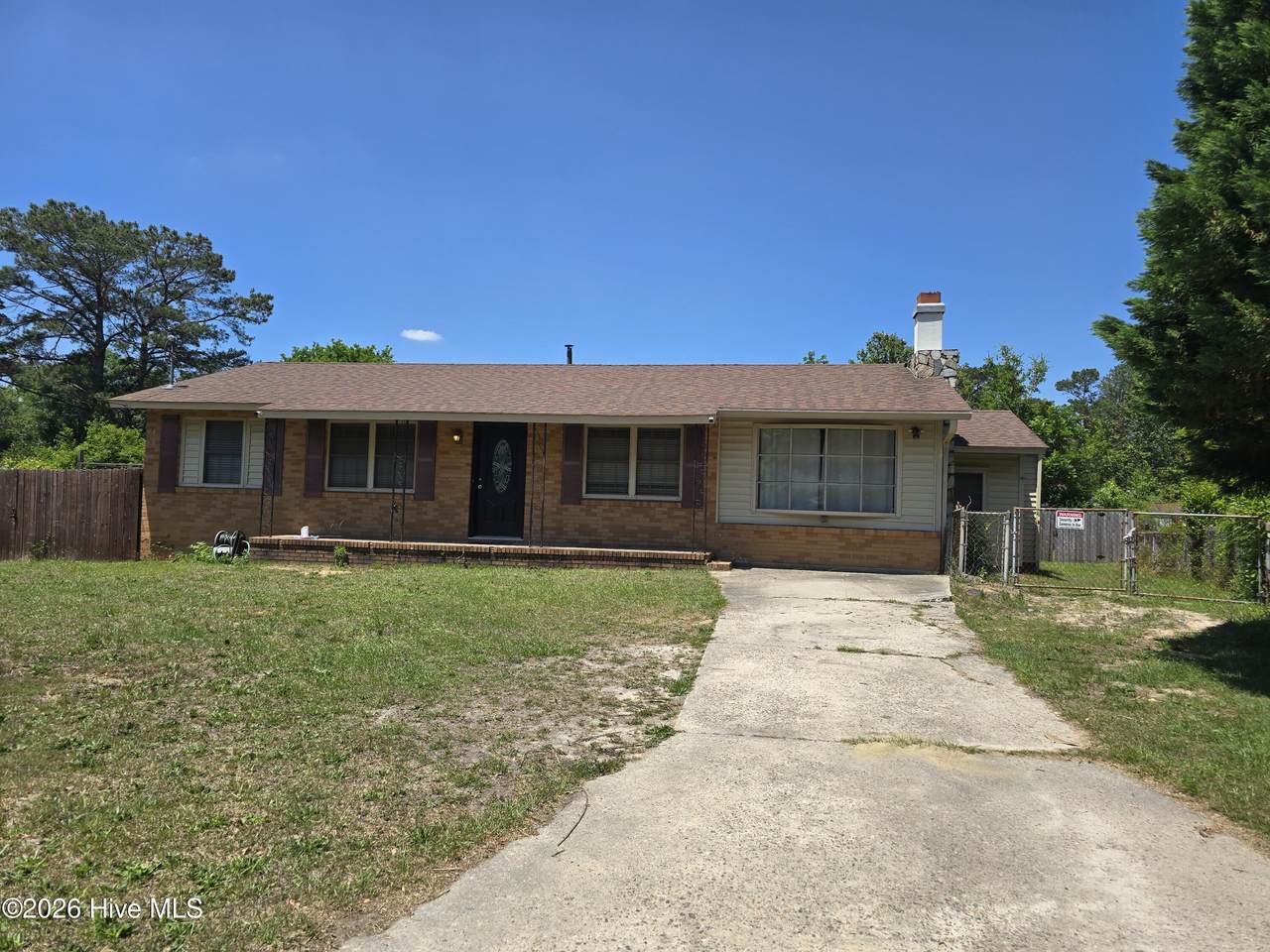 1805 Castleton Court - Photo 1