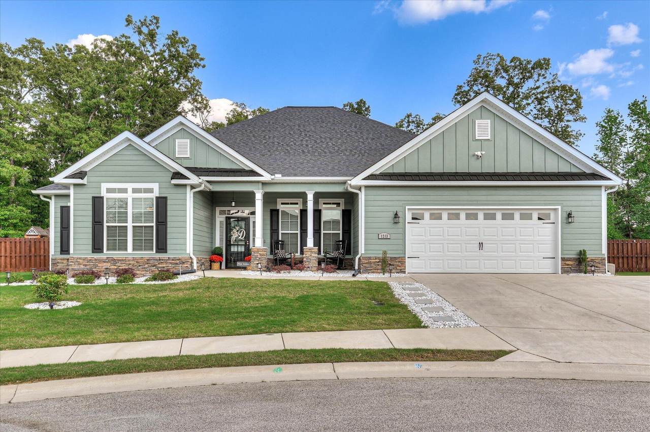 1213 Elbron Drive - Photo 1