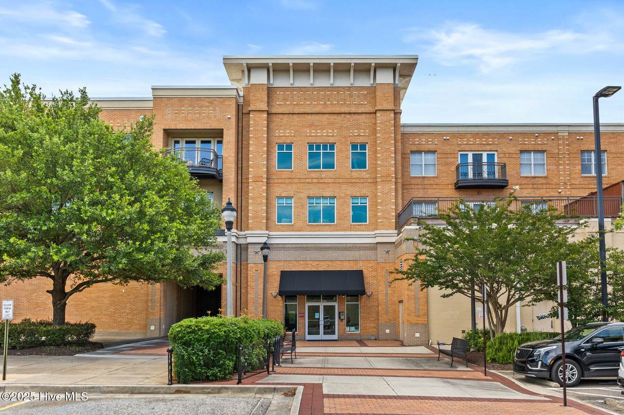 6832 Main Street - Photo 1