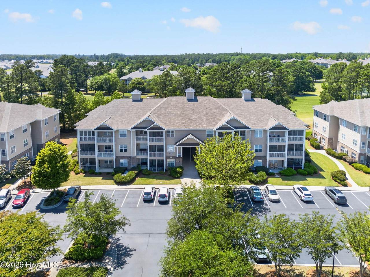 280 Woodlands Way - Photo 1