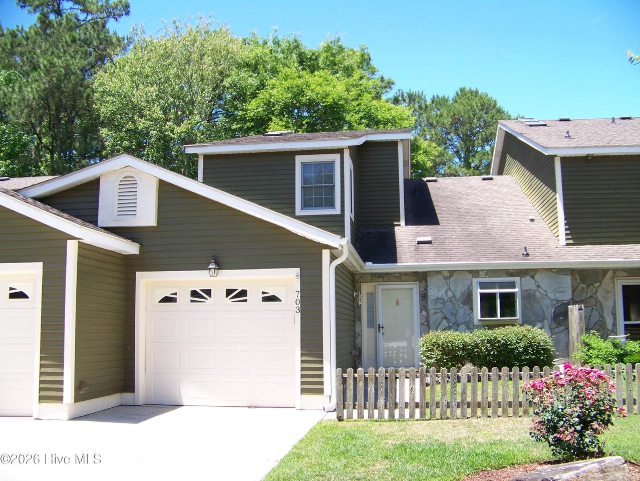 703 Cedarwood Village - Photo 1