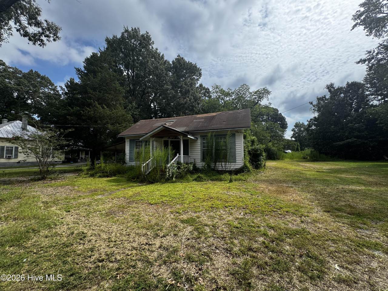 306 Broad Street - Photo 1