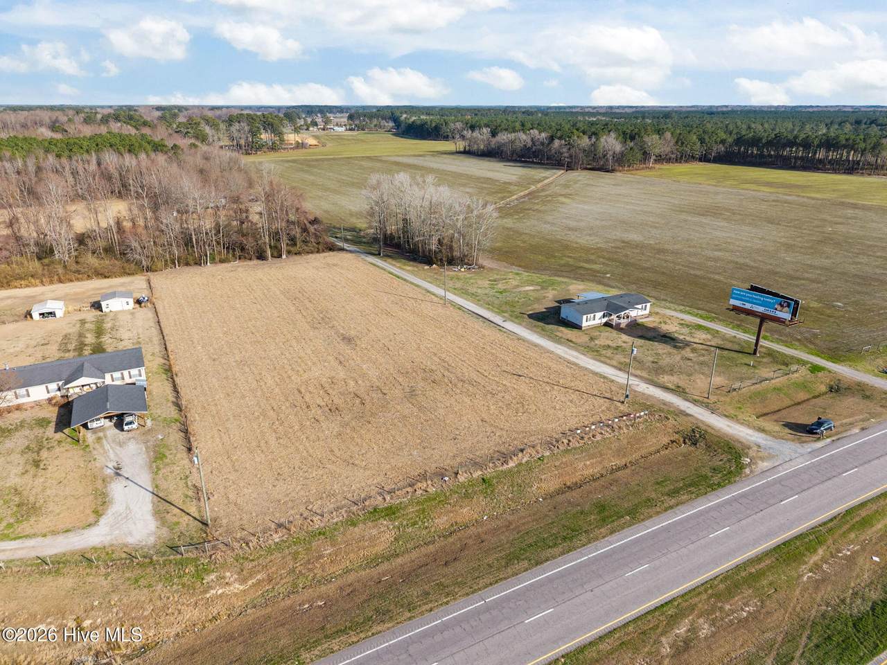 https://bt-photos.global.ssl.fastly.net/ncreg/1280_boomver_1_901cbfdb1c41621c4b2bb9ed29b78dca-2.jpg