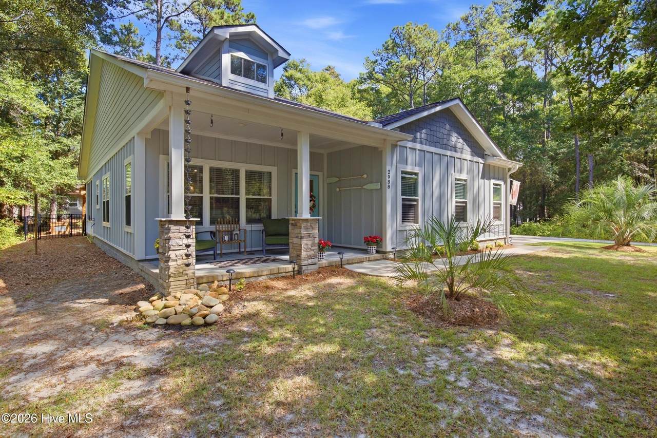 2988 Island Drive - Photo 1