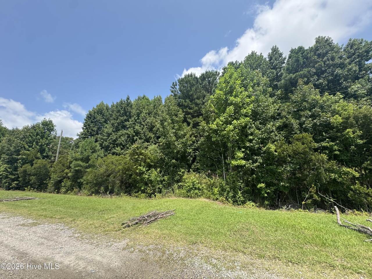 144 Glenwood Drive - Photo 1