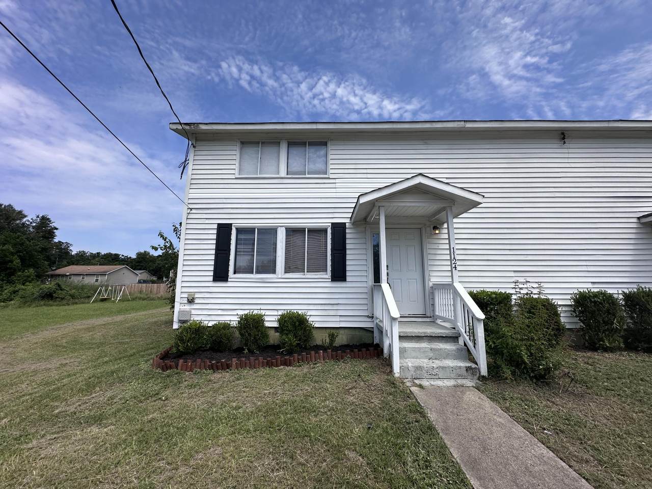 1124 Weston Street - Photo 1
