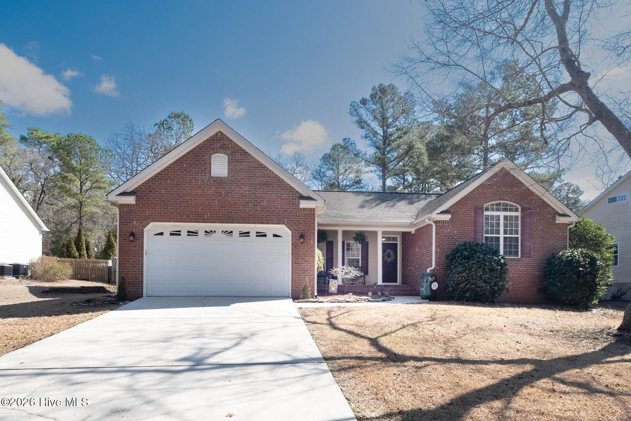 20 Bradley Lane - Photo 1
